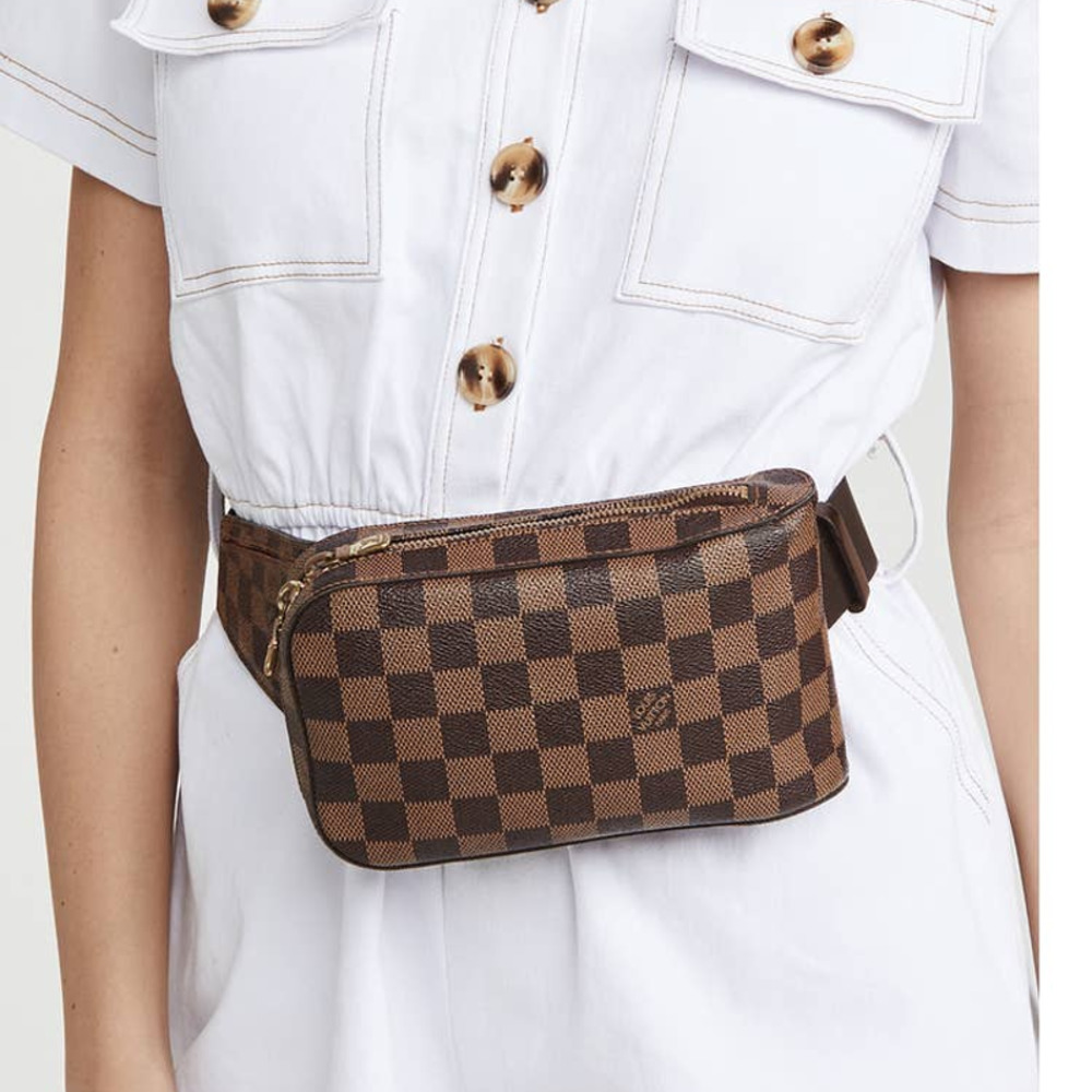 💎✨AUTHENTIC✨💎 LV Damier GERONIMOS Bumbag
